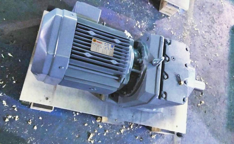 2.2KW電機減速箱,40比減速機，絲杠升降機減速機.jpg